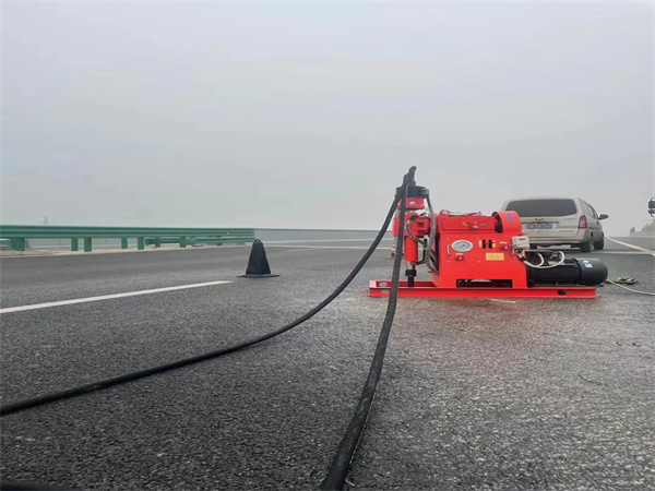 清河门马路路基路面开裂下沉注浆加固灌浆